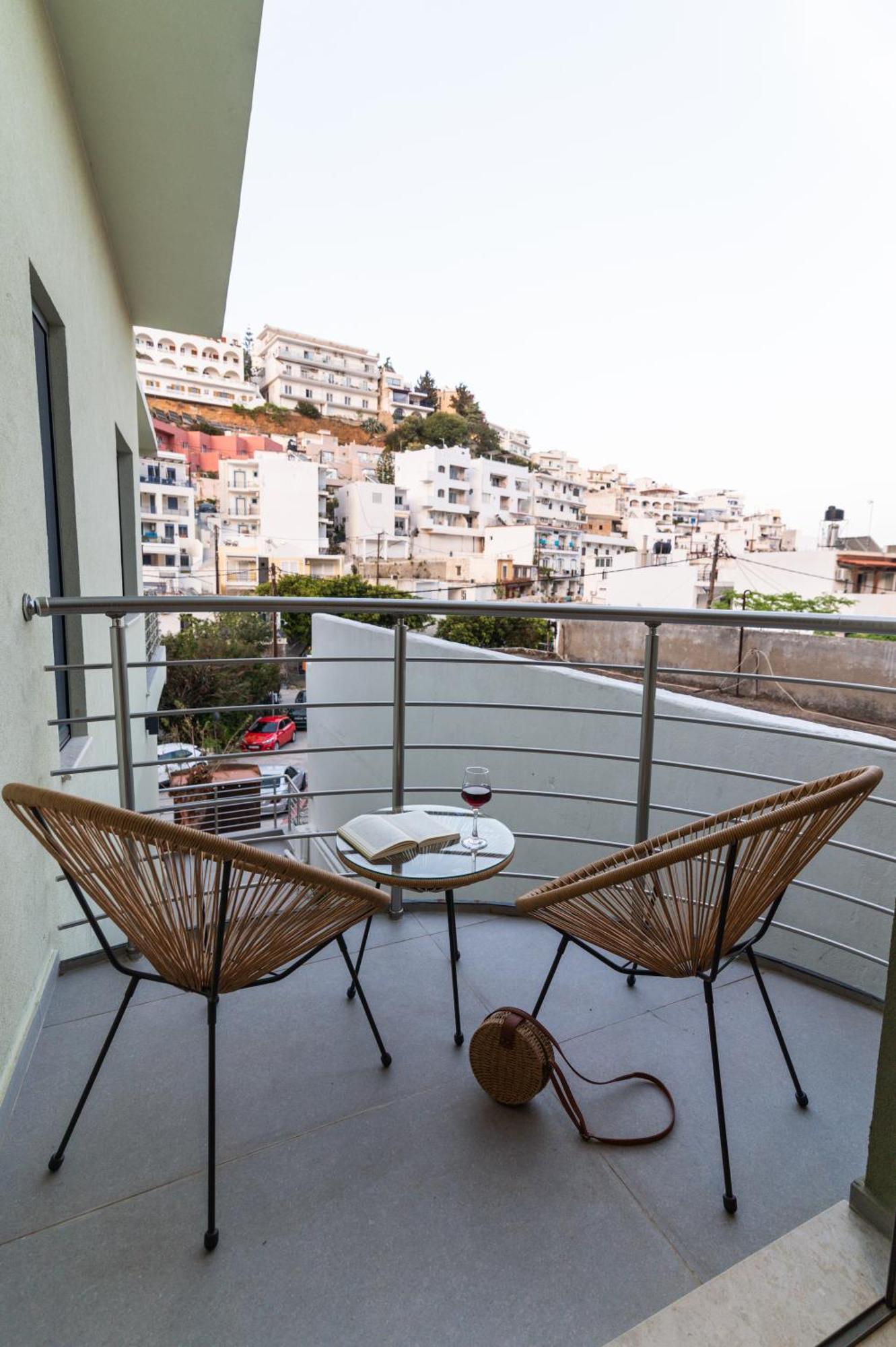 Aparthotel Patric.Ko à Agia Galini Extérieur photo